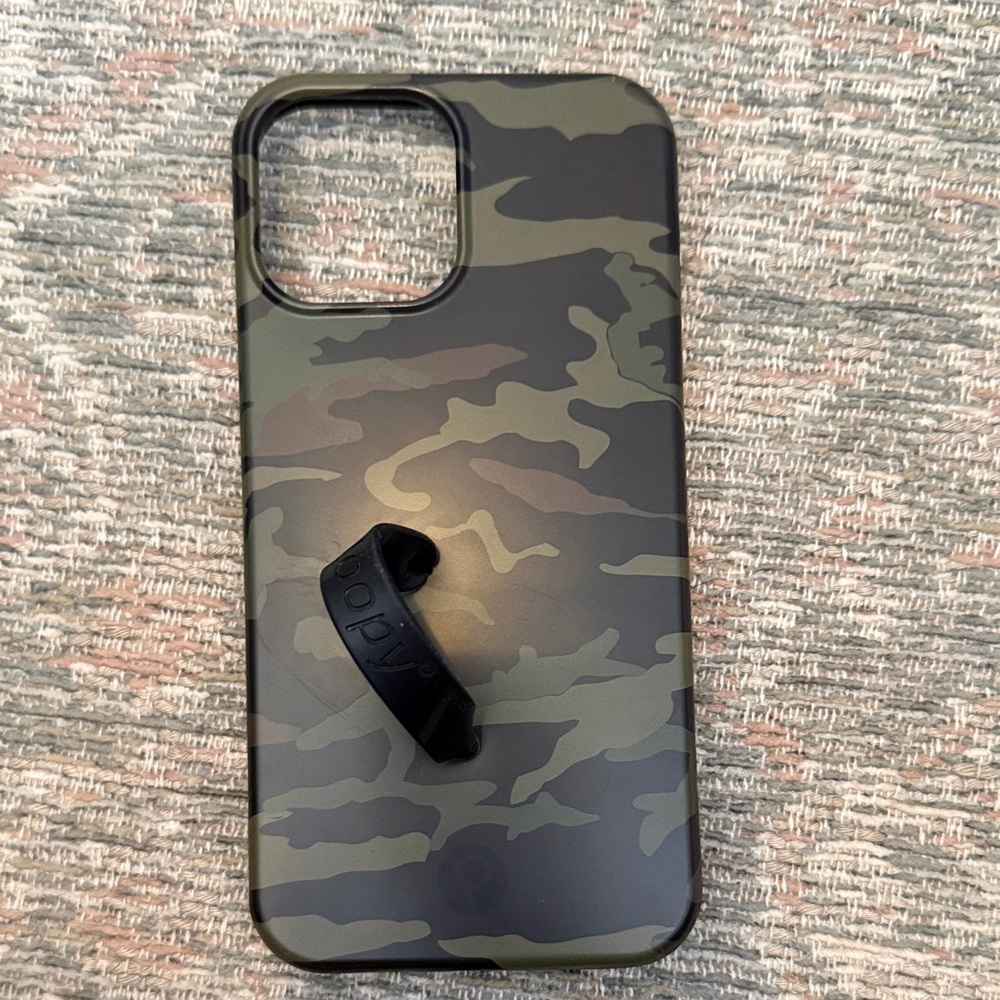 Loopy Case Green Camouflage Phone Case with Grip